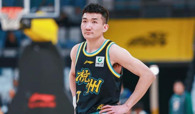 CBA季后赛8进4：青岛险胜广厦，广厦赛后状况堪忧，CBA季后赛焦点战：青岛赢广厦，广厦赛后难题多