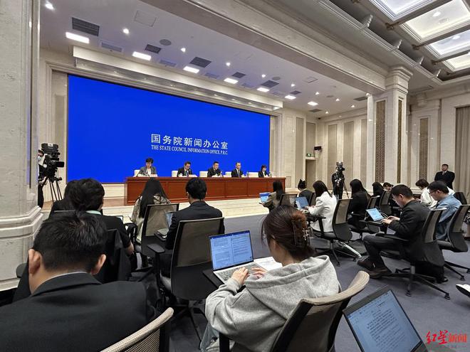 中国打击侵权假冒工作年度报告（2024）亮点多 2024年中国在打击侵权假冒工作中的新作为