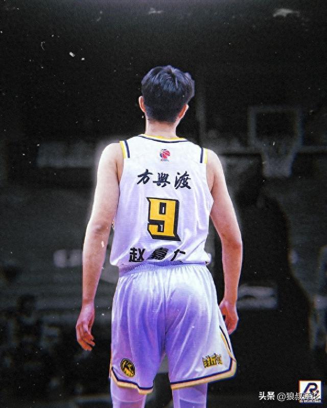 广厦官宣赵嘉仁赛季报销引热议：季后赛伤病魔咒仍在延续